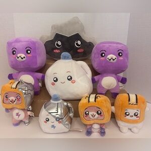 LankyBox Collectible plush stuffed animals Lot of 8 Plushies